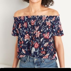 Off the shoulder Old Navy flowered top